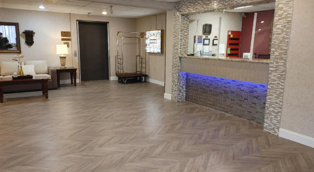 Hotel Pigeon Forge, Забронировать Отель Отели Пиджен-Фордж с парковкой, рядом с Pigeon Forge Community Center, Парковка