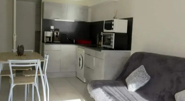 Maisonnette 4 personnes Port Leucate 4HAW444, Book Hotel Hoteller i Corbières med parkering, Parkering