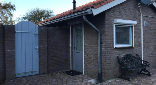 B&B Zeeuwse Lala, Book Bed and Breakfast IJzendijke 