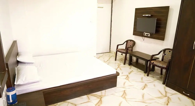 Hotel Nandini Resort, Забронировать Курортный отель Отели штата Раджастхана 3 звезды, 3*