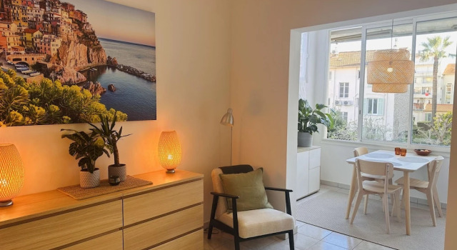 Апартаменты Bright one Bedroom Apartment in the Center of Cannes 13 Minutes Walk to the Palais des Festivals - 2290