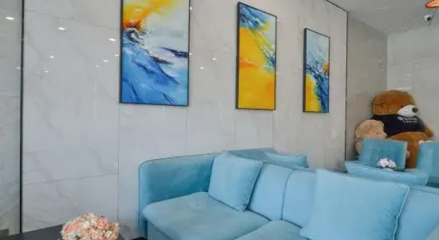 Kaiyuan Liju Hotel (Dalian Railway Station Zhongshan Square Subway Station Branch), Забронировать Отель Чжуншань Далянь, рядом с Dalian Jinhua Japanese Cultural Street