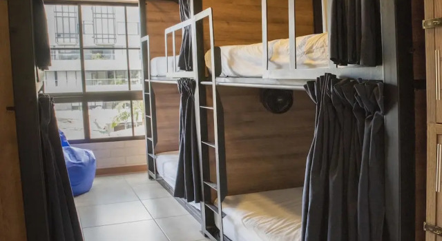 Кровать в общем номере с видом на город Los Patios Hostel Medellin