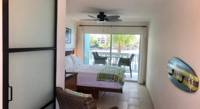 Kona Tiki Hotel - No Resort Fees, Забронировать Отель Отели Каилуа-Кона с бассейном, Бассейн