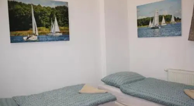 SSW Grand Hostel Iława, Забронировать Хостел Отели Мазурия с парковкой, Парковка