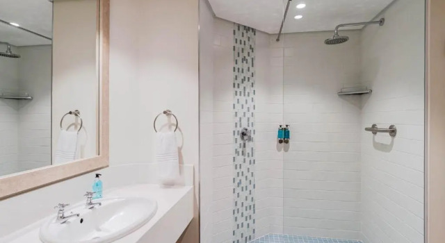 Номер Deluxe Bayview Hotel