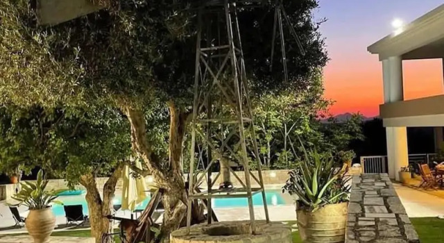 Вилла с балконом Blue Sky Villa in Crete
