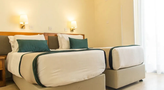 Двухместный номер Standard с балконом и с красивым видом из окна Pefkos City Hotel