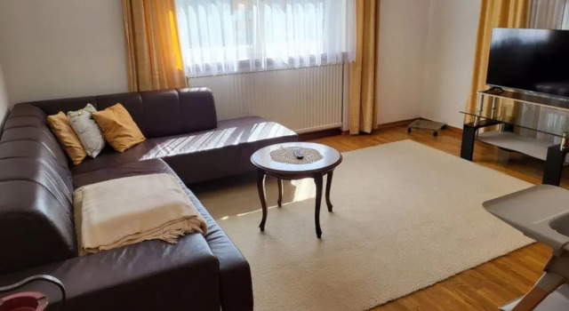 Apartment Frieda Landeck, Book Apartment Hotels in Landeck with Parking, Parking