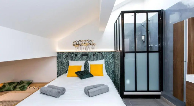 Duplex : Plage 300m, Clim, Netflix, Забронировать Апартаменты/квартира Отели Канн с парковкой, рядом с Le Croisette Casino Barriere de Cannes, Парковка