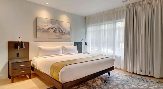 Номер Standard Пентхаус с видом на озеро Ripplecove Hotel & Spa