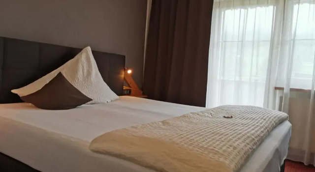 Номер Standard Pension Elisabeth