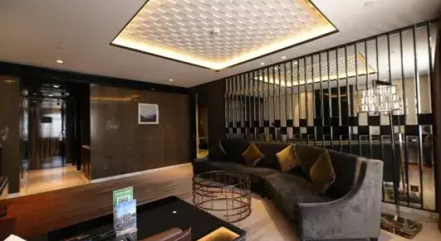 Люкс Deluxe Swisstouches Hotel Qinghai