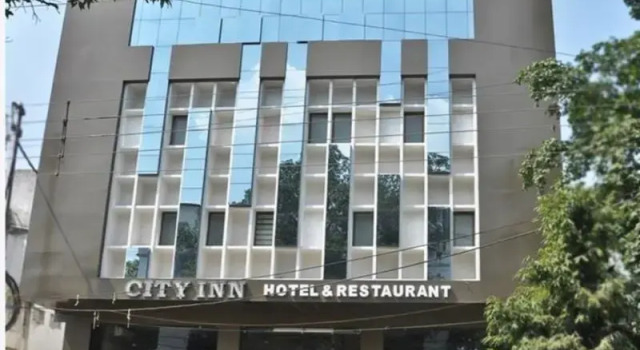 Полулюкс Hotel City Inn