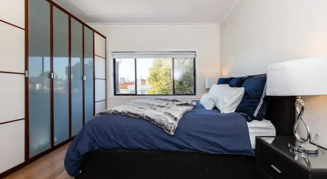 Lighthouse Cozy 2BDR with CITY VIEWS, Book Vacation Home Melbourne 