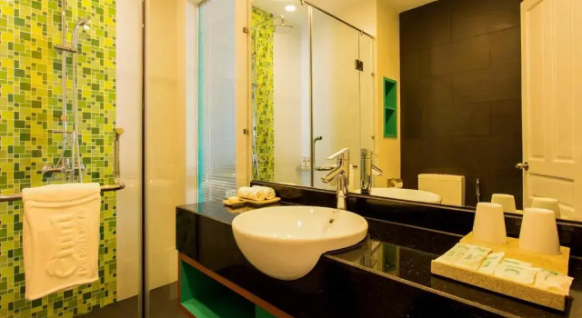 Двухместный номер Standard с видом на бассейн ÊMM Hotel Hoi An