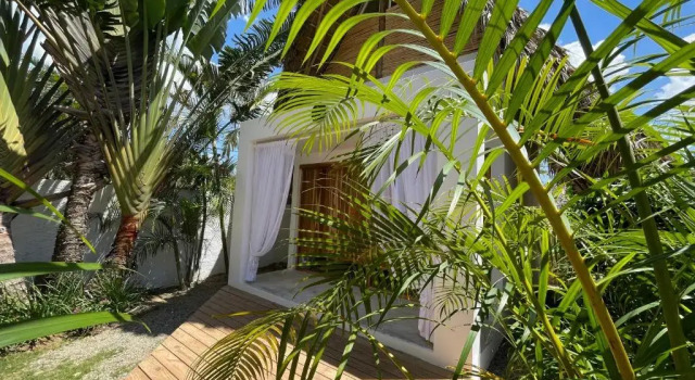 Бунгало Deluxe Leeloo Boutique Hotel