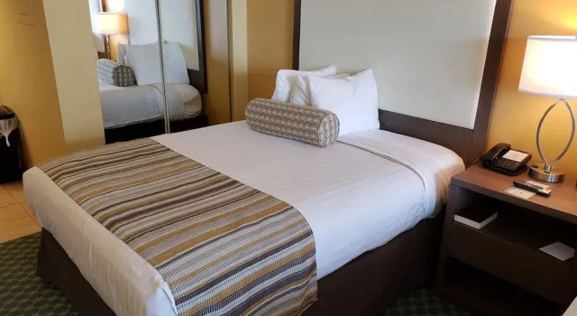 Coral Beach 754