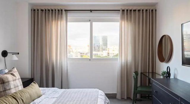 King-pool-CityView-Gym-WiFi-1br-YellowKey
