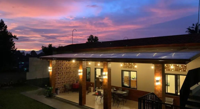 Villa Mawar Bumi Citeko, Rezervovat Vila Cisarua West Java