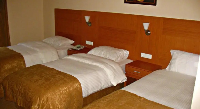 Трёхместный номер Standard Shilla Hotel