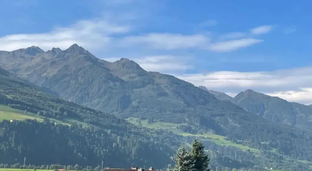 Апартаменты Mountain View Apartment in Piesendorf With Sauna