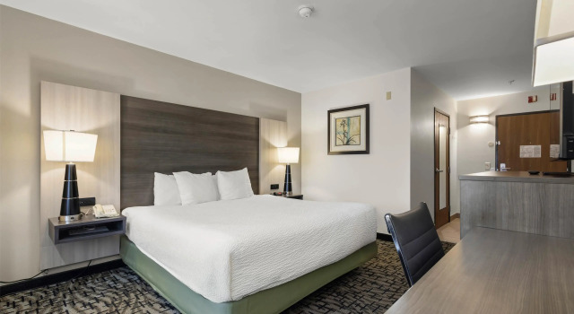 Двухместный номер Standard Best Western Crown Inn & Suites - Batavia