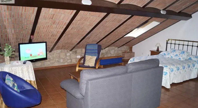 Студия Standard с балконом Apartamentos Monfragüe