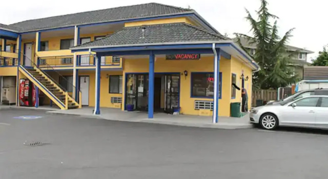 Sumner Motor Inn, Prenota Locanda Sumner 