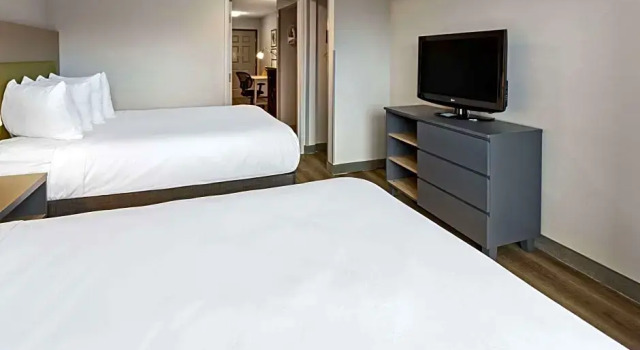 Четырёхместный люкс Country Inn & Suites by Radisson, Salisbury, MD