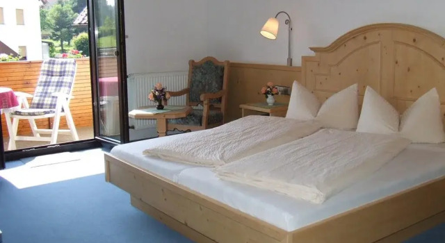 Drei Lilien, Réserver Hôtel Waldbrunn Odenwald