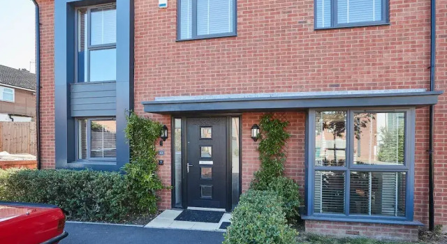 Host Stay Greenfinch Road