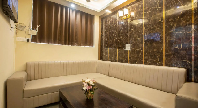 Hotel Rainbow, Забронировать Отель Отели Нью-Дели с парковкой, Парковка