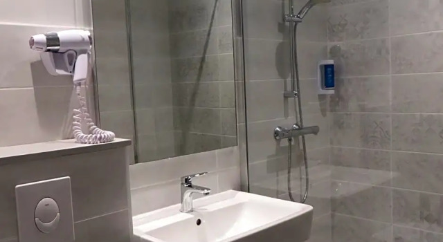 Номер Superior Brit Hotel Confort Dijon Sud