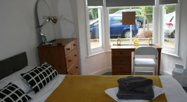 Luxury Apartment-golden Triangle, Parking & Garden, Varaa Huoneisto Asunnot kohteessa Merseyside, Huoneisto