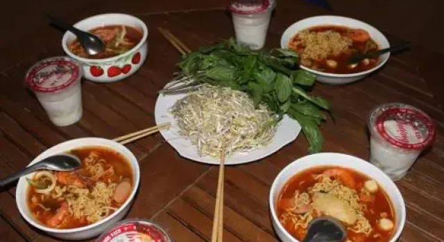 Thanh Binh Hostel, Prenota Ostello Ostelli a Quang Ngai, Ostello