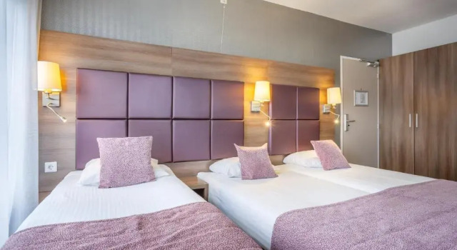 Трёхместный номер Standard Hotel Victorie