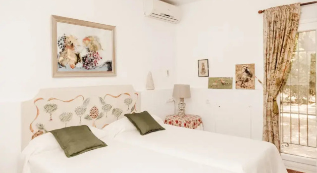 Dehesa de las Yeguas casa en finca privada con piscina y playa, Забронировать Отель Бизнес-отели Коста-де-ла-Лус, 4* 5*