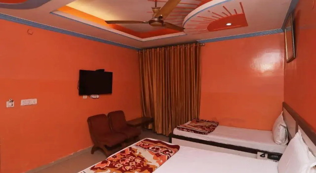 Spot on 41887 Shyam Palace