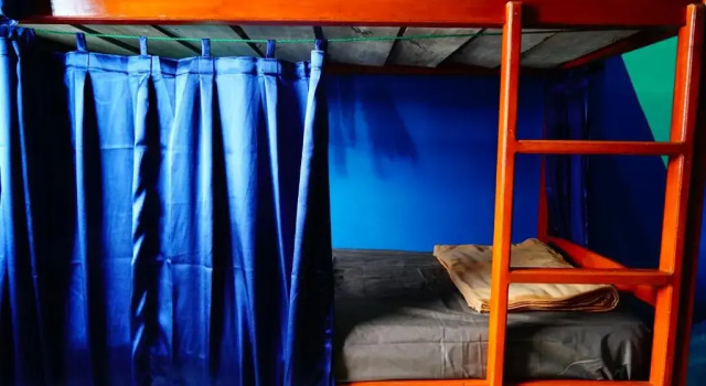 (camerata femminile) letto in camerata Pintu Biru Hostel