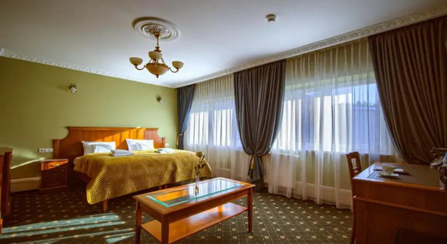 Люкс Deluxe ApartHotel Hubertus