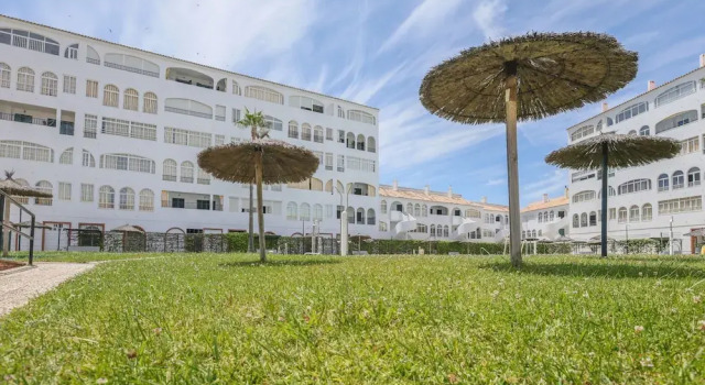 Laguna in El Portil With 2 Bedrooms and 1 Bathrooms, Забронировать Отель Эль-Портиль Муниципалитет Уэльва, рядом с Поле для гольфа Nuevo Portil