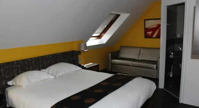 Standard Vierer Zimmer Hotel Restaurant Crystal