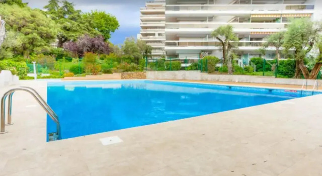 Студия Charming flat with pool 8 min away from the beach in Antibes - Welkeys