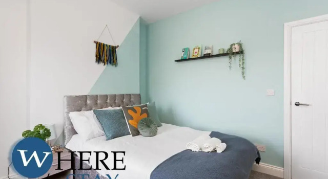 Elegant 4bed House-free Parking
