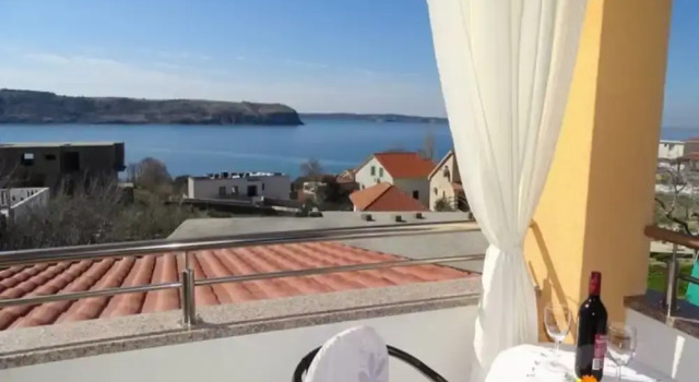 Апартаменты Apartment in Razanac Near Beach Rtina