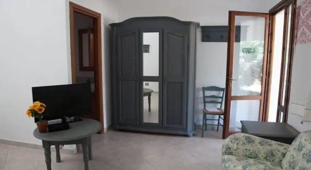 Четырёхместный номер Standard Residence Hotel Monte Ricciu