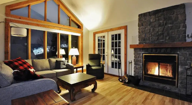 Chalets Alpins-36 Chemin des skieurs, Prenota Chalet L'Ancienne-Lorette Québec