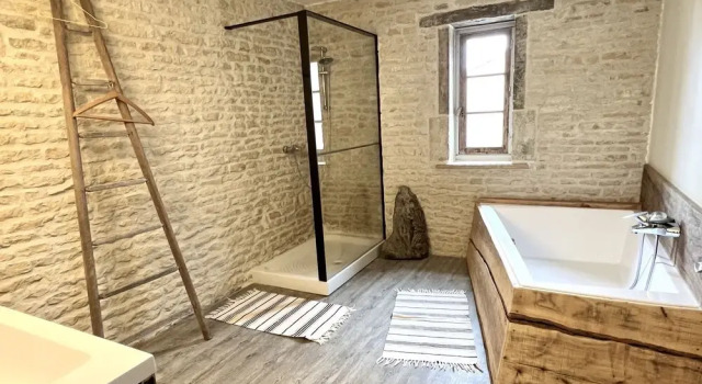 Шале с видом на внутренний двор Chambres des Lunes