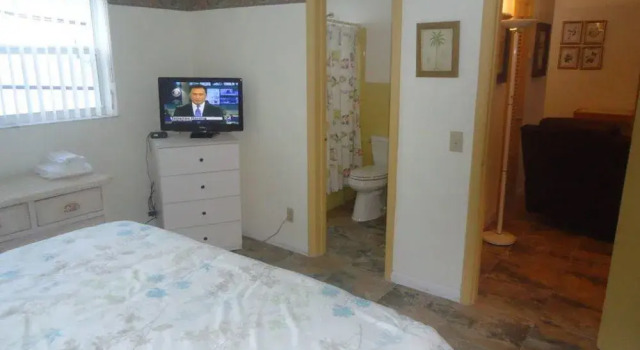 Floranada Condo #21, Rezerwuj Hotel Hotele w Broward County z parkingiem, Parking